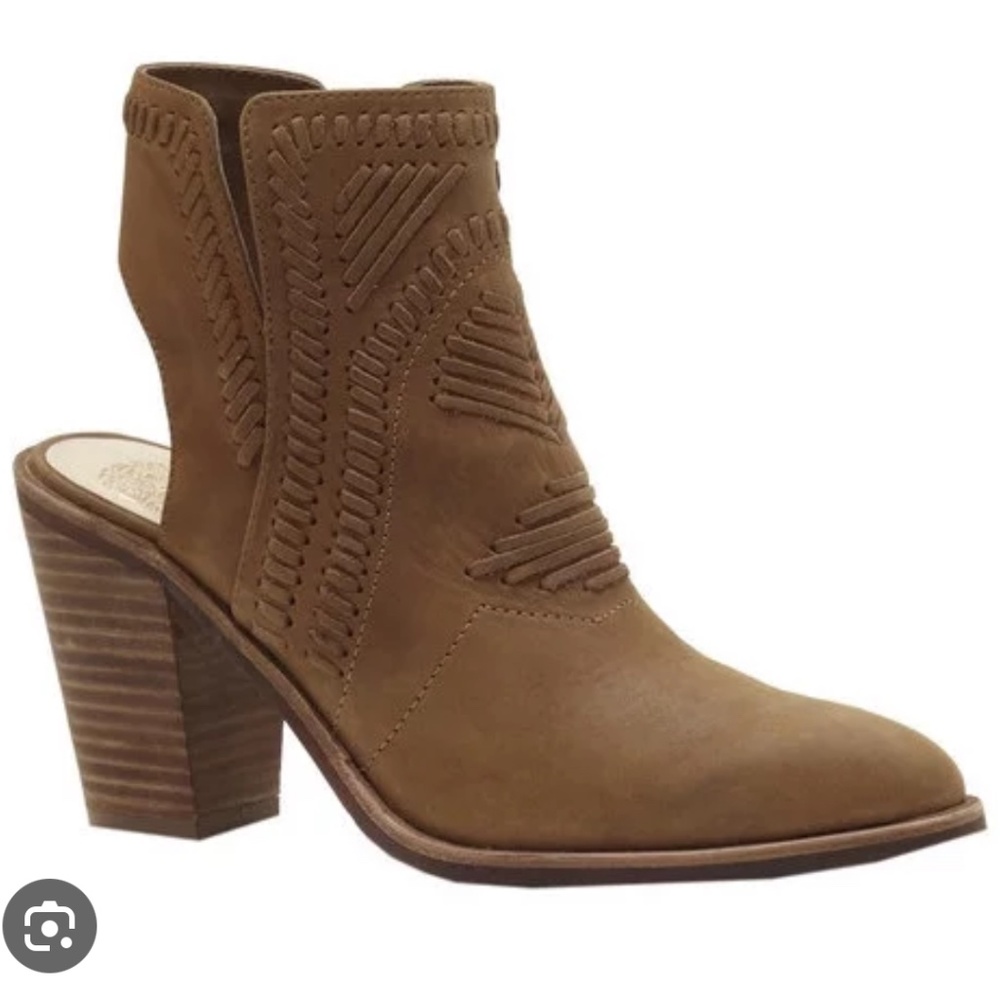 Vince Camuto Binks textured genuine leather ankle bootie